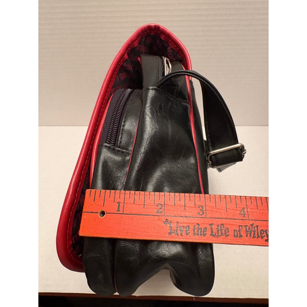Mudd Bagz Vintage Crossbody Messenger Bag Black Red Faux Leather NWT - Picture 5 of 11